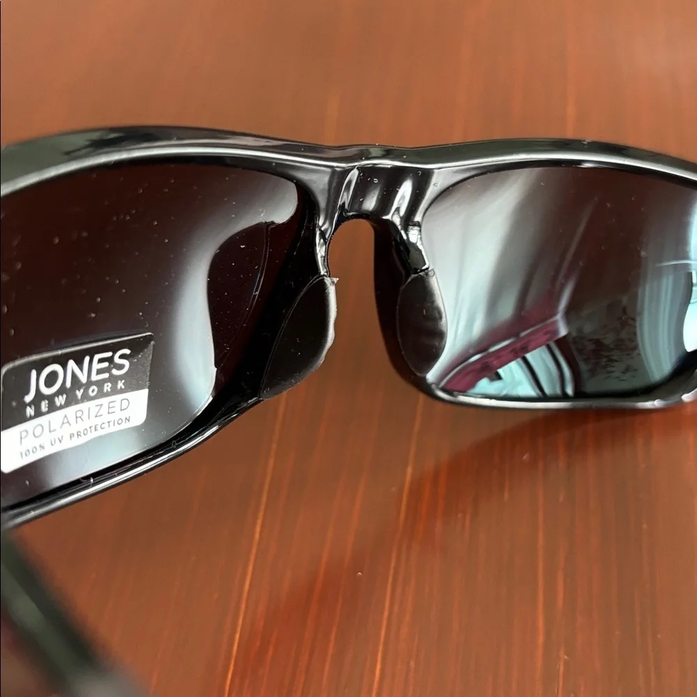 Jones New York Signature 100% UV protection,polarized,mirror lens,blue:black arm